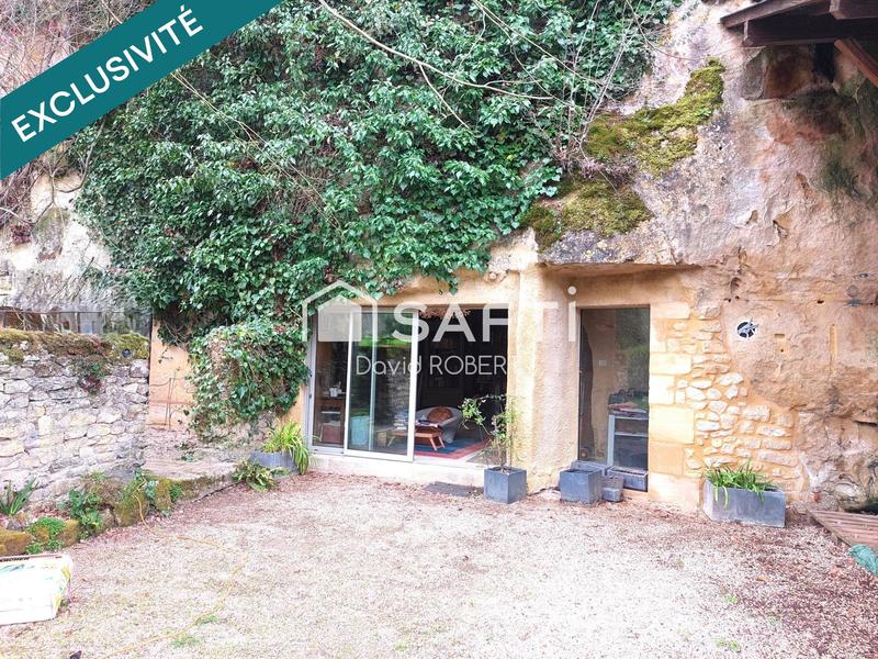 Maison - 244 m² - 8 pièces