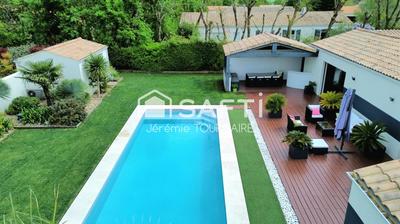 Maison - 178 m² - 6 pièces