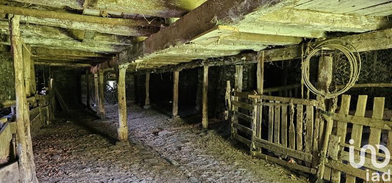 Ferme - 250 m² - 2 pièces