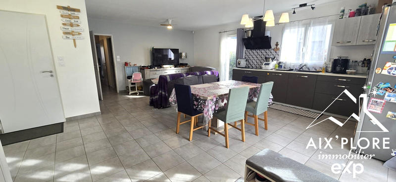 Maison - 100 m² - 4 pièces