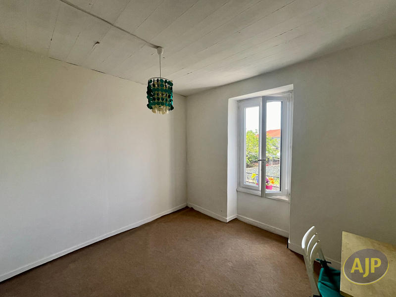 Maison - 70 m² - 4 pièces