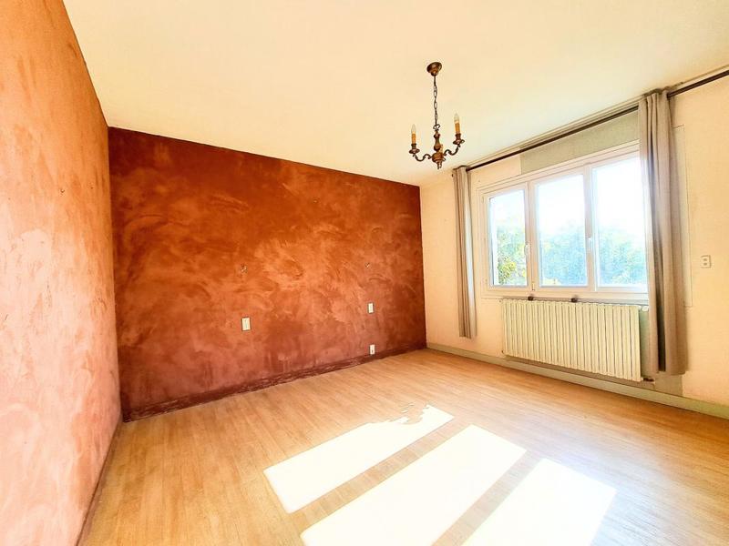 Maison - 143 m² - 5 pièces