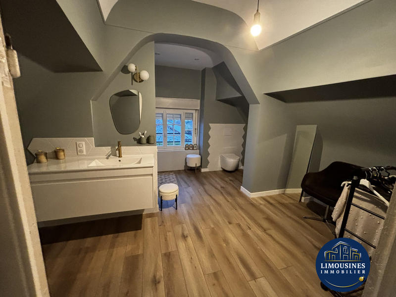 Maison - 132 m² - 6 pièces