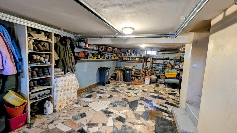 Maison - 185 m² - 8 pièces