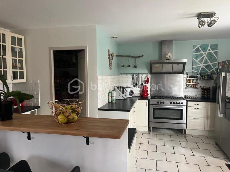 Maison - 143 m² - 5 pièces