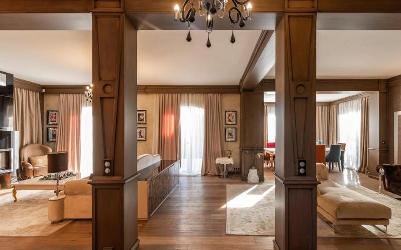 Villa - 225 m² - 6 pièces