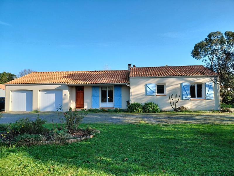 Maison - 92 m² - 4 pièces