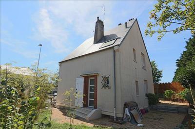 Maison - 98 m² - 4 pièces