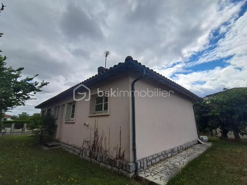 Maison - 90 m² - 4 pièces