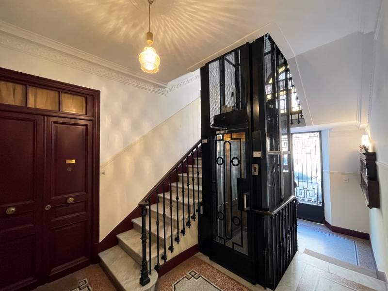 Appartement - 95 m² - 4 pièces