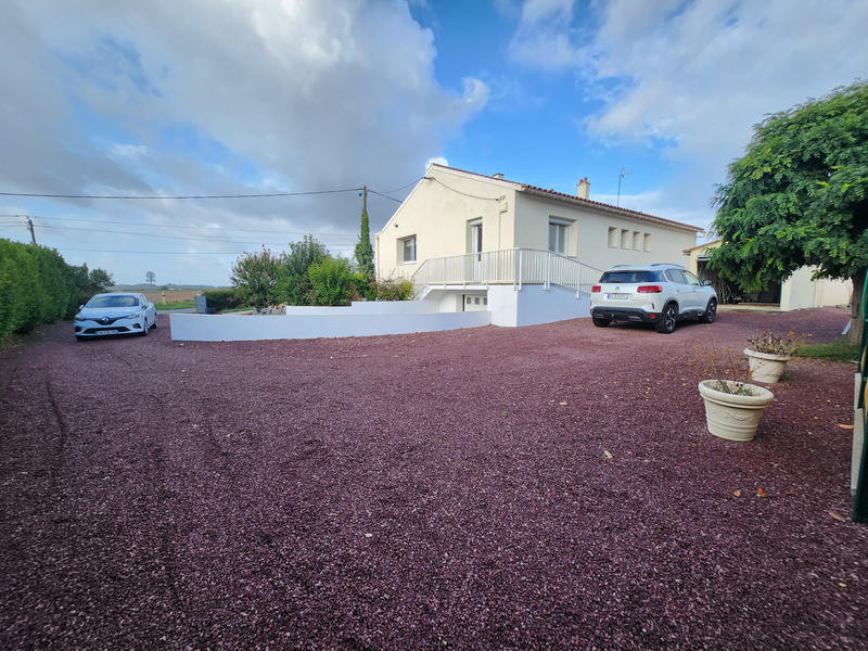 Maison - 108 m² - 4 pièces