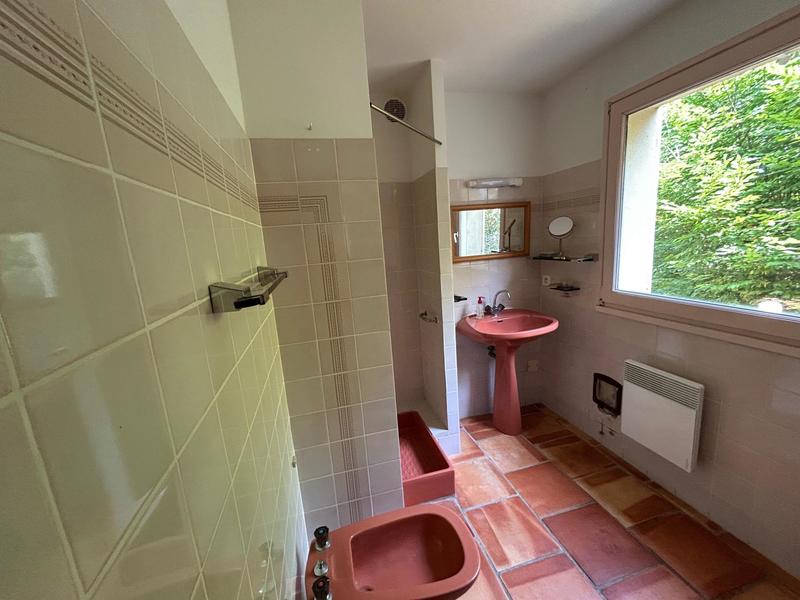 Maison - 182 m² - 10 pièces