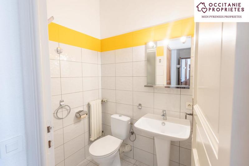 Maison de maîtres - 540 m² - 13 pièces