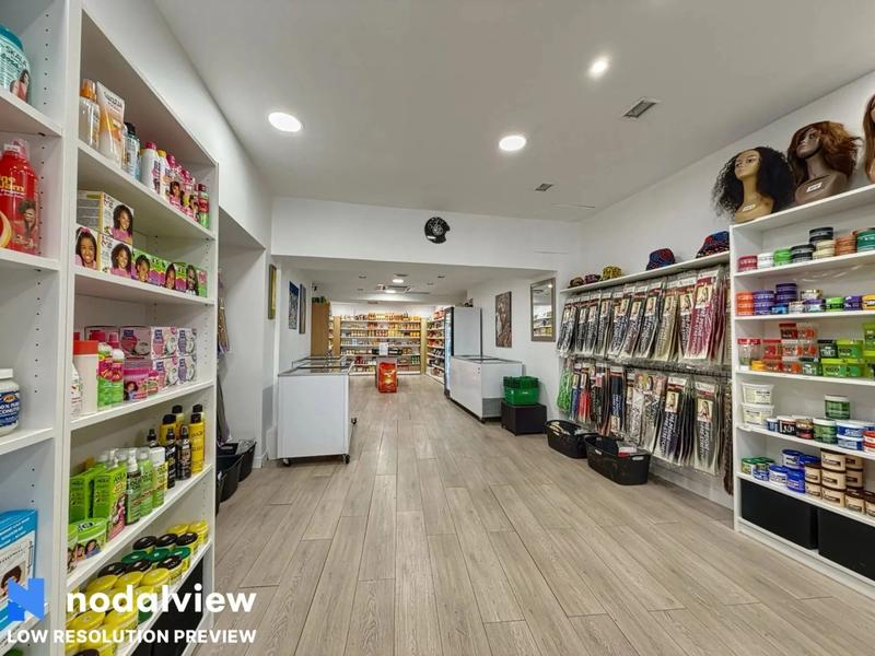 Bureau - 116 m² - 1 pièce