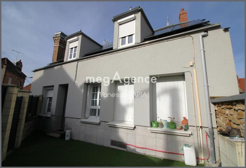 Maison - 159 m² - 6 pièces