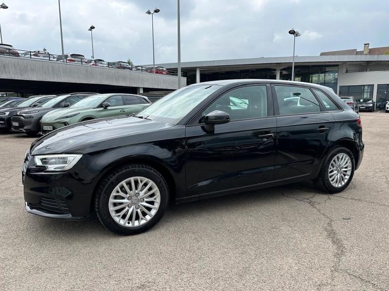 Audi A3 III (2) Sportback 1.6 Tdi 116 Business Line