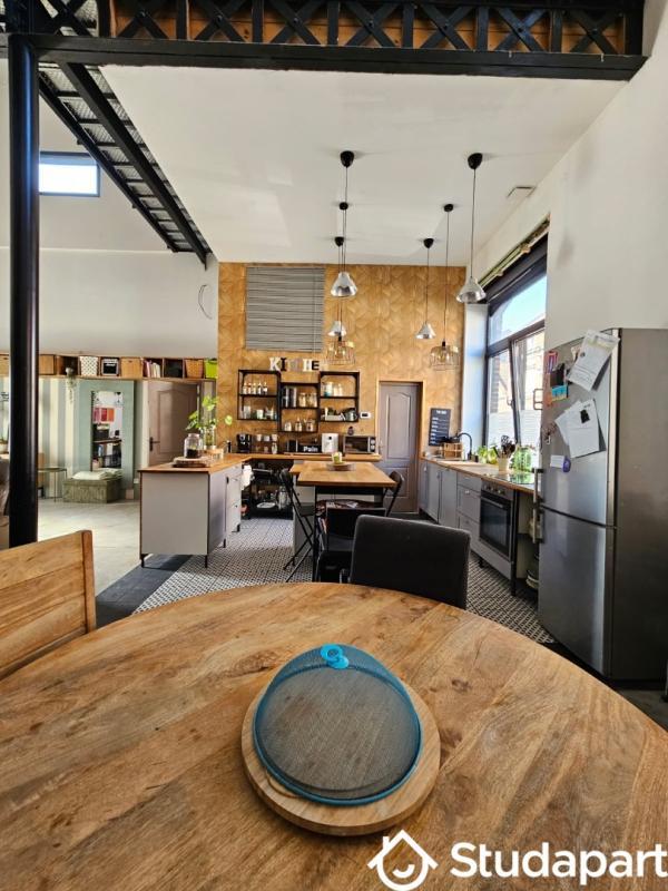 Chambre - 11 m² - 1 pièce