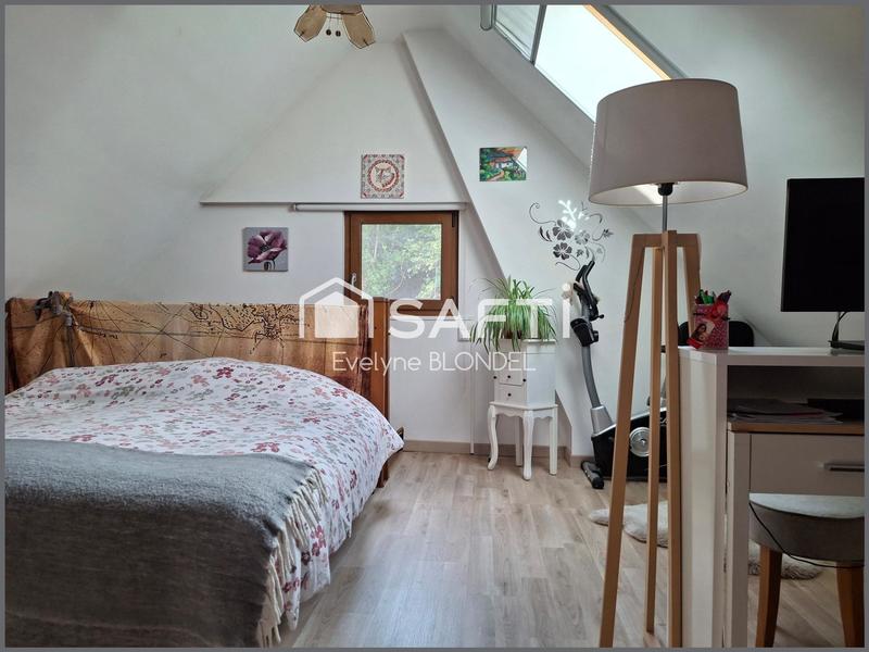 Maison - 85 m² - 5 pièces