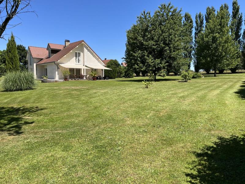 Maison - 177 m² - 7 pièces