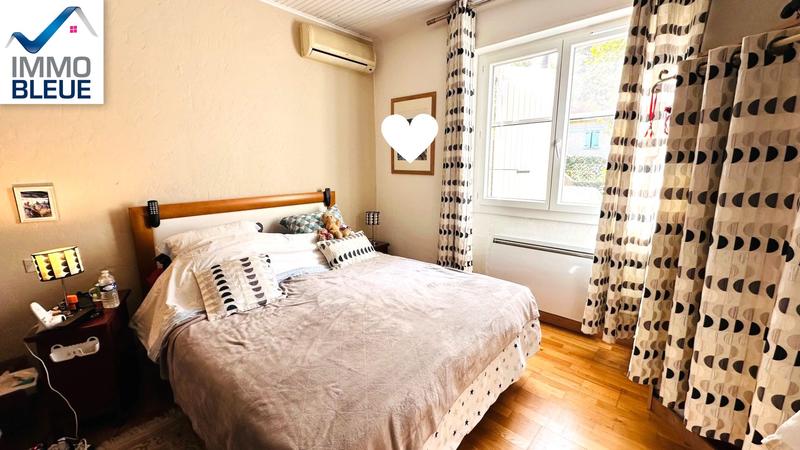 Maison - 135 m² - 4 pièces