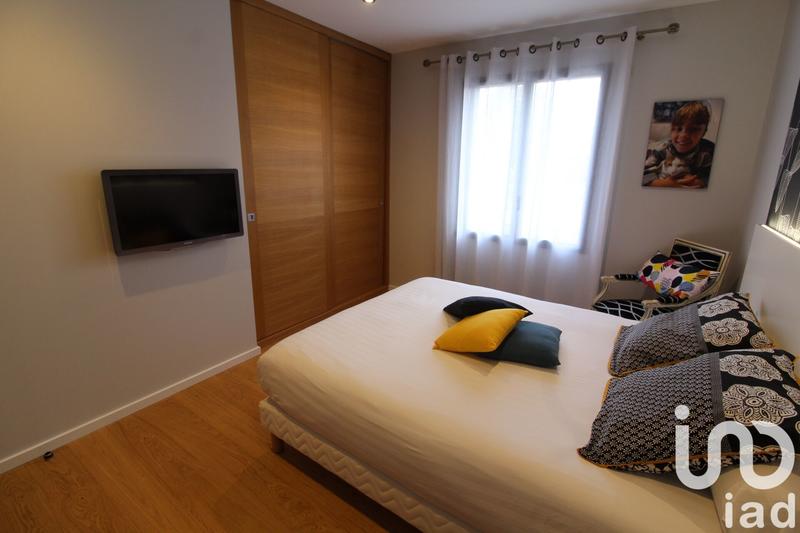 Maison - 186 m² - 7 pièces