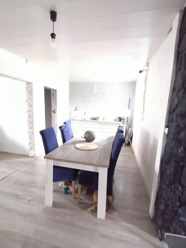 Maison de ville - 85 m² - 6 pièces