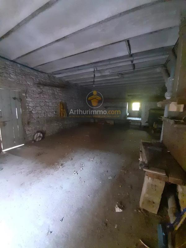 Maison - 181 m² - 3 pièces