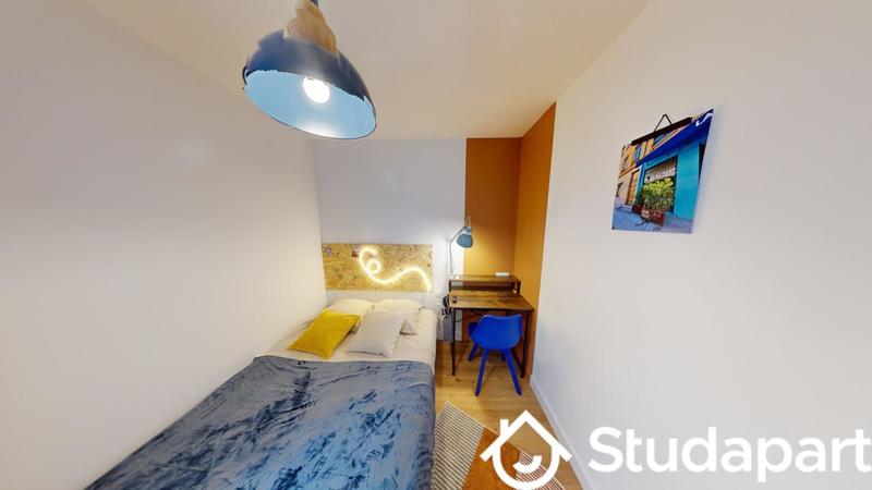 Chambre - 15 m² - 1 pièce