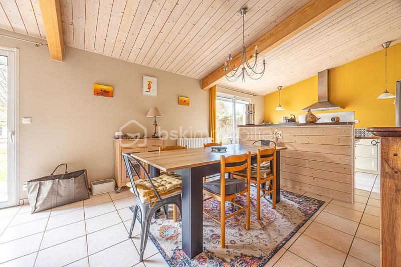 Maison - 120 m² - 6 pièces