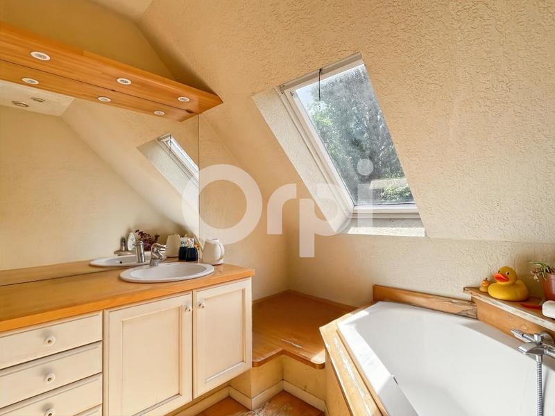 Maison - 167 m² - 5 pièces