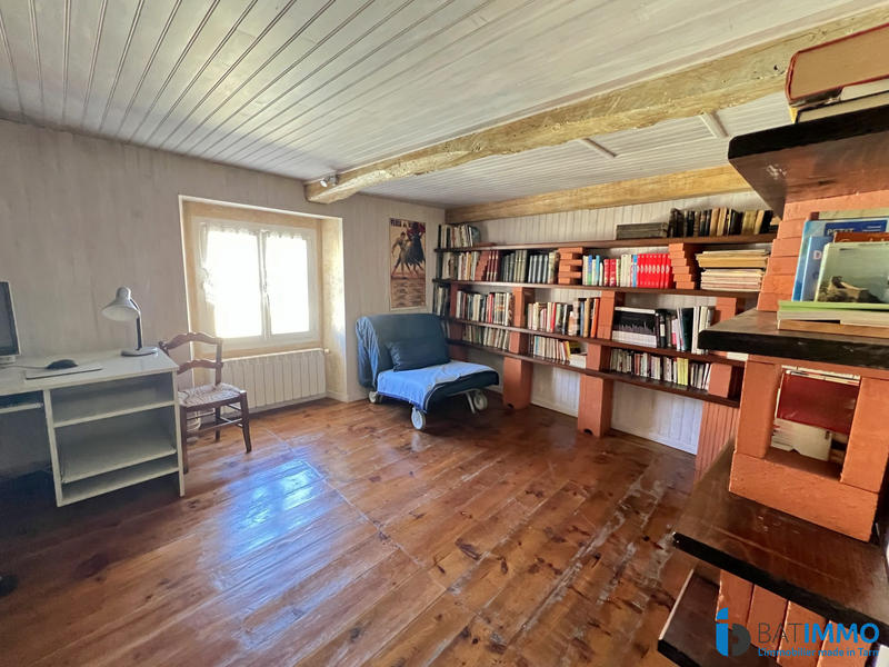 Maison ancienne - 242 m² - 11 pièces