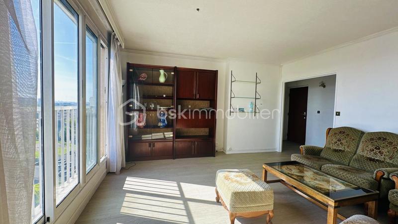 Appartement - 72 m² - 4 pièces