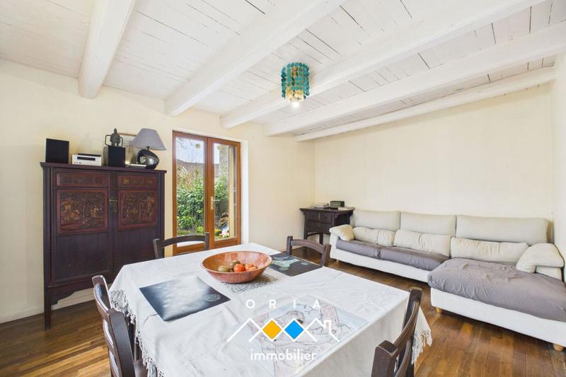 Maison - 174 m² - 7 pièces