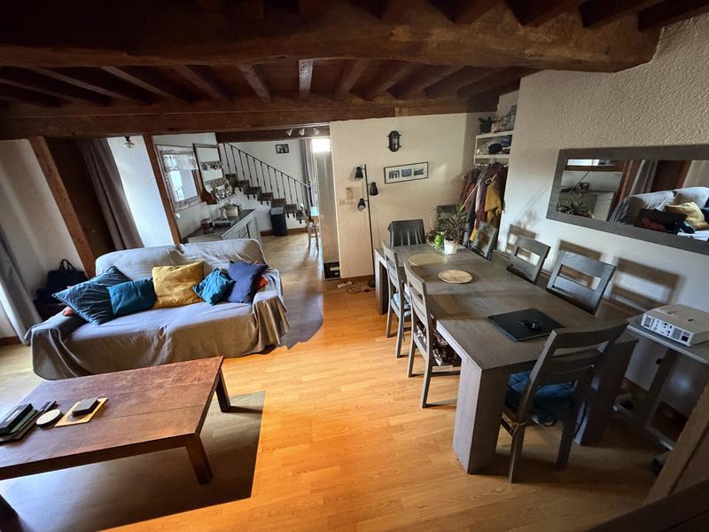 Maison - 136 m² - 2 pièces