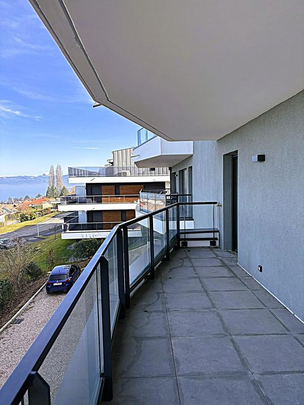 Appartement - 93 m² - 4 pièces