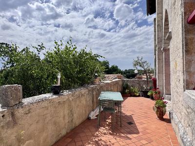 Maison - 177 m² - 5 pièces