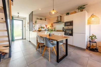 Duplex - 85 m² - 4 pièces