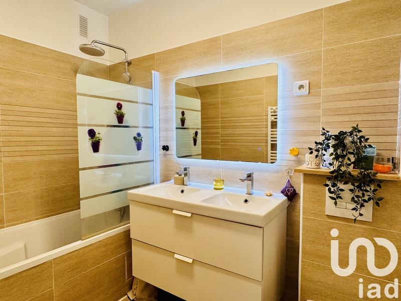 Appartement - 97 m² - 4 pièces