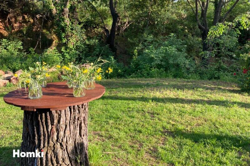 Propriété - 215 m² - 5 pièces