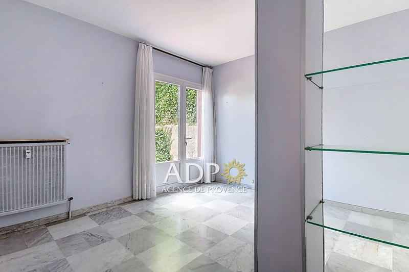 Appartement - 89 m² - 3 pièces