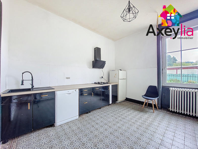 Maison - 164 m² - 6 pièces