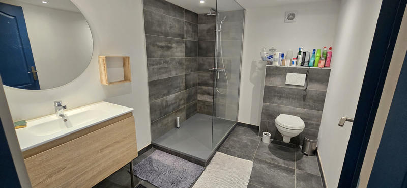 Maison - 172 m² - 9 pièces