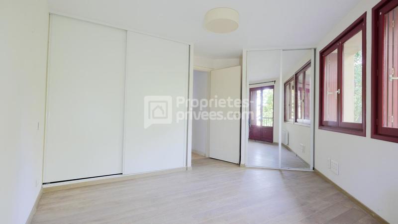Appartement - 134 m² - 2 pièces