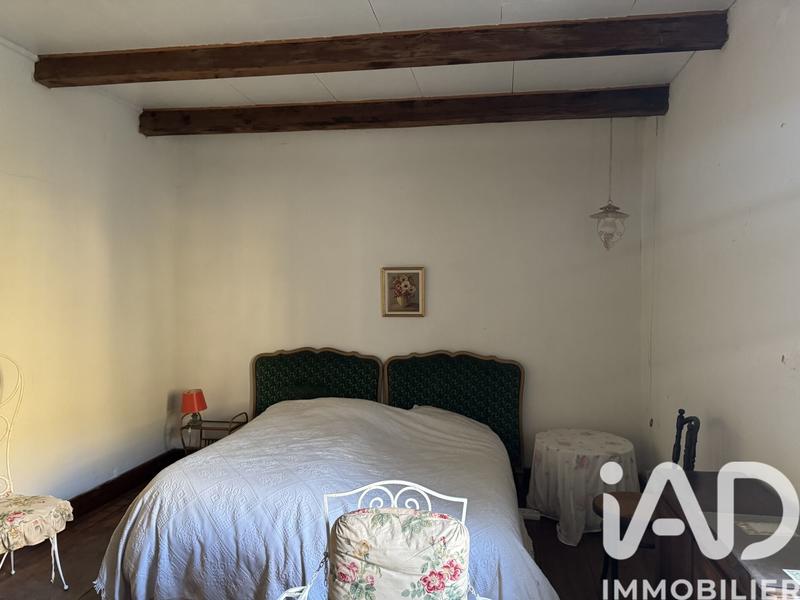 Maison - 210 m² - 10 pièces