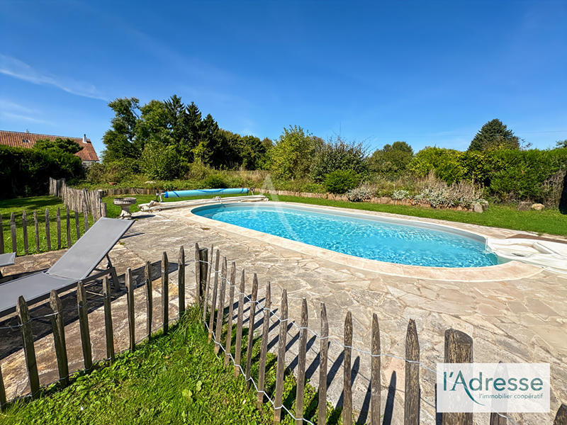 Maison - 90 m² - 6 pièces