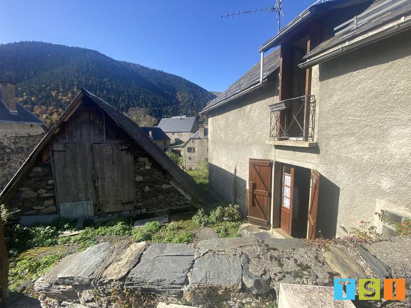 Maison - 98 m² - 5 pièces