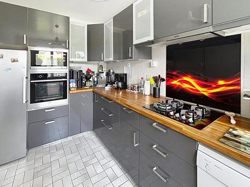 Maison - 140 m² - 6 pièces