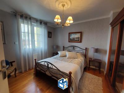 Maison traditionnelle - 116 m² - 5 pièces