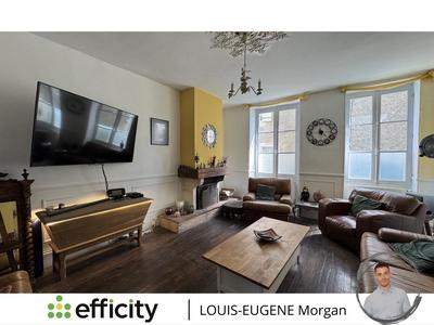 Maison de ville - 185 m² - 7 pièces