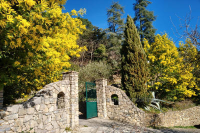 Maison - 199 m² - 5 pièces